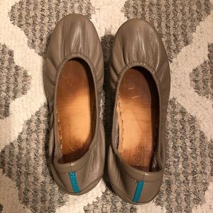 Taupe Tieks Size 8